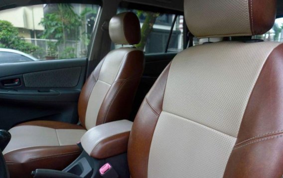 Brown Toyota Innova 2014 for sale in Quezon City-2
