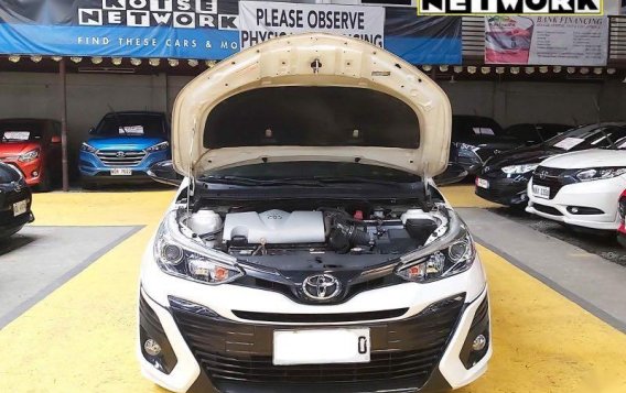Selling Pearl White Toyota Vios 2018 in Marikina-4