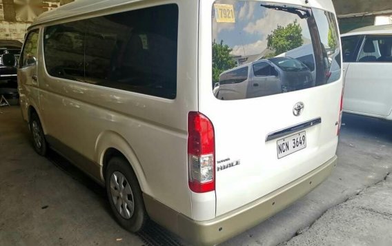  White Toyota Hiace 2017 for sale in Quezon City-3