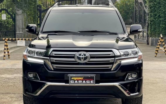 Sell Black 2020 Toyota Land Cruiser in Quezon City-4