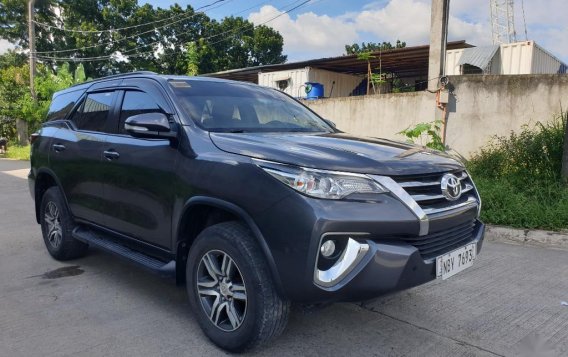 Sell Grey 2017 Toyota Fortuner in Quezon City-1