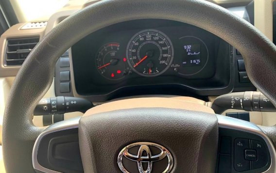 White Toyota Grandia 2019 for sale in Automatic-3