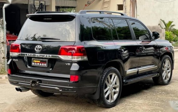 Sell Black 2020 Toyota Land Cruiser in Quezon City-5