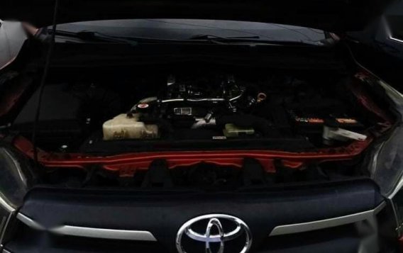 Red Toyota Innova 2017 for sale in Quezon City-4