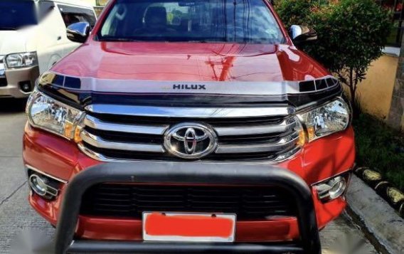 Selling Red Toyota Hilux 2017 in Santa Rosa