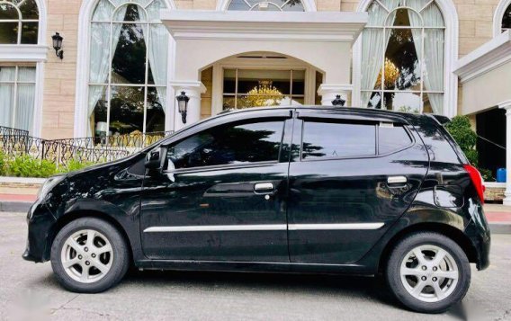 Black Toyota Wigo 2017 for sale in Automatic-4