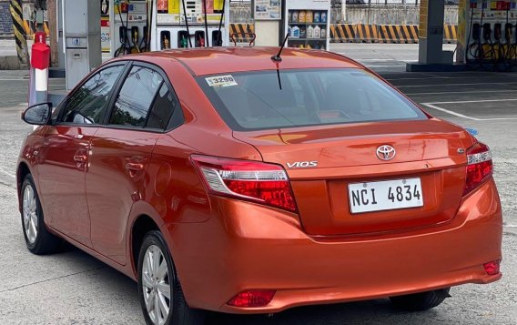 Selling Orange Toyota Vios 2017 in Makati-6