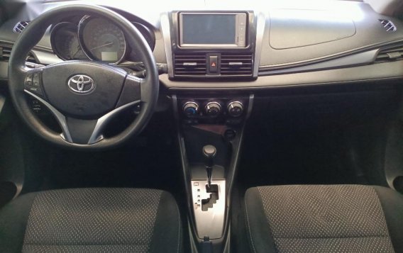 Red Toyota Vios 2017 for sale in Las Pinas-8