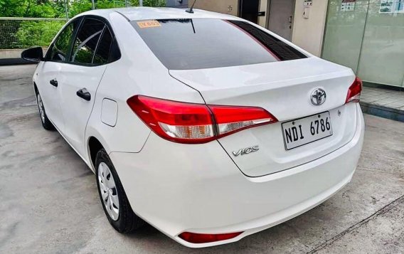 Selling White Toyota Vios 2019 in Batangas-2
