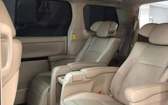 Silver Toyota Alphard 2013 for sale in Automatic-3