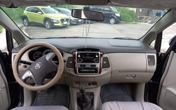 Selling Grey Toyota Innova 2015 in Lucena-4