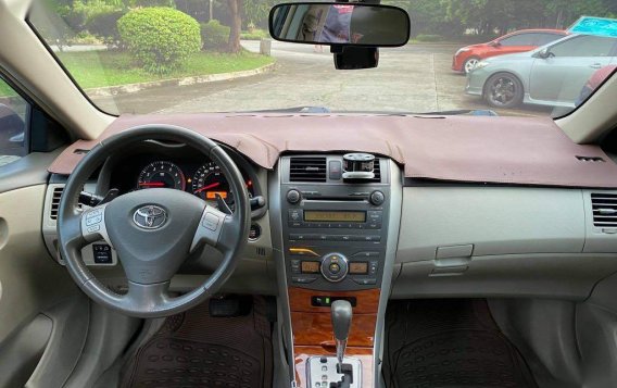 Grey Toyota Corolla Altis 2009 for sale in Automatic-1