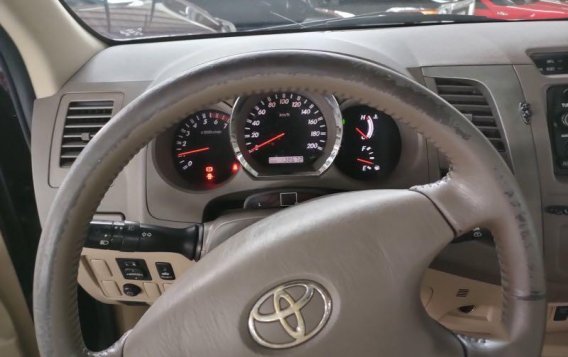 Black Toyota Fortuner 2006 for sale in Pasig-9