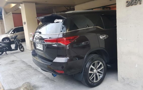 Selling Brown Toyota Fortuner 2017 in Pasay-4