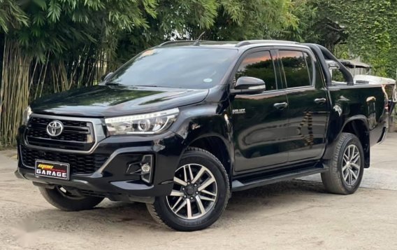 Selling Black Toyota Hilux 2020 in Quezon-3