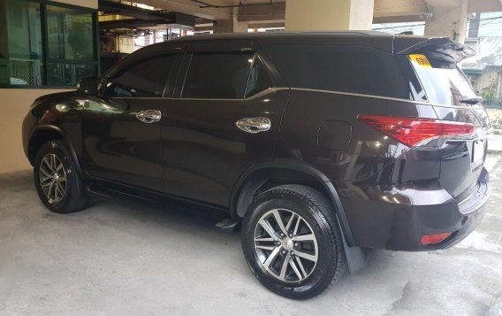 Selling Brown Toyota Fortuner 2017 in Pasay-5