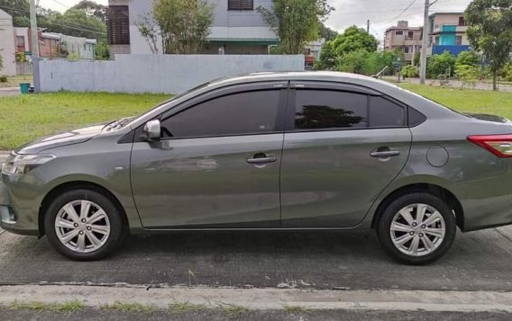 Grey Toyota Vios 2018 for sale in Automatic-5