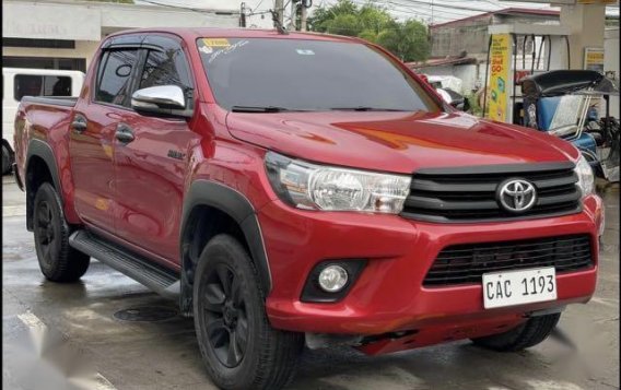 Red Toyota Hilux 2017 for sale in Automatic-2
