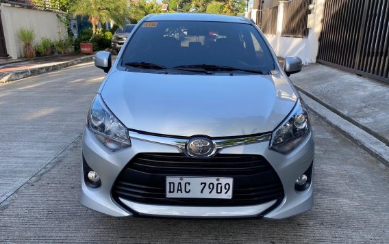 Selling Silver Toyota Wigo 2018 in Quezon City-2