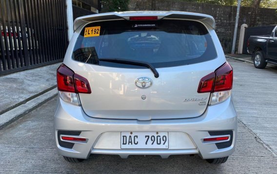 Selling Silver Toyota Wigo 2018 in Quezon City-3