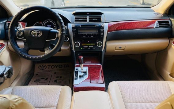 Sell Pearl White 2013 Toyota Camry in Pasig-7