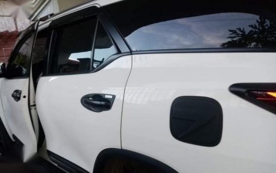 Sell Pearl White 2018 Toyota Fortuner in Binmaley-4