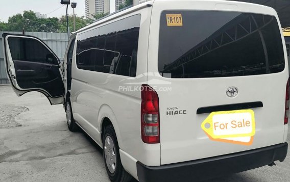 2019 Toyota Hiace  Commuter 3.0 M/T in Pasay, Metro Manila-4