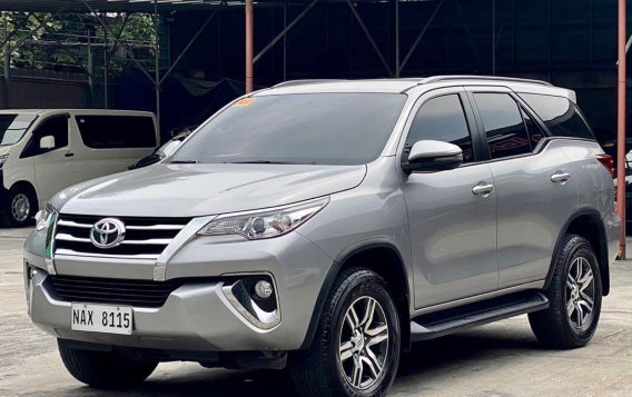 Silver Toyota Fortuner 2018 for sale in Makati-1