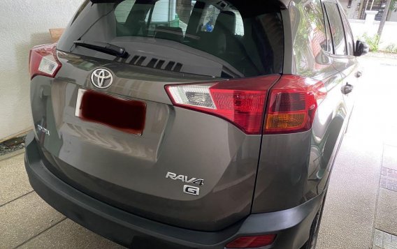 Selling Brown Toyota RAV4 2015 in Quezon-1