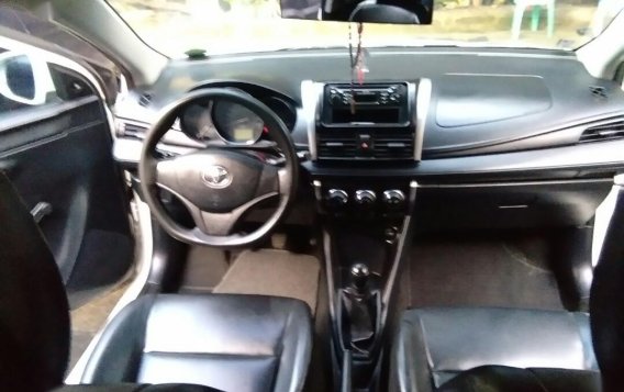 White Toyota Vios 2014 for sale in Quezon City-6