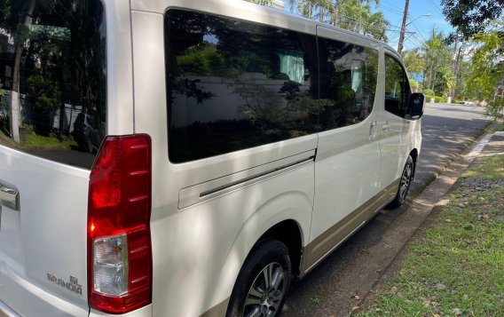 White Toyota Hiace Super Grandia 2019 for sale in Quezon-5