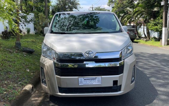 White Toyota Hiace Super Grandia 2019 for sale in Quezon-1