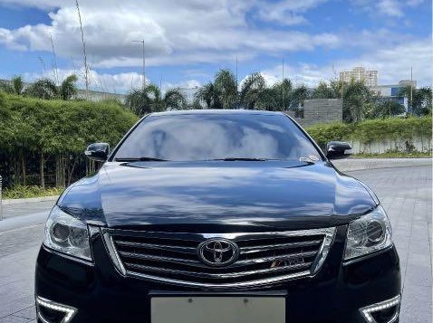 Selling Black Toyota Camry 2010 in Manila-1