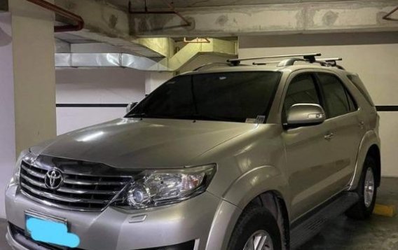 Selling Silver Toyota Fortuner 2013 in Taguig-8