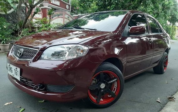 Red Toyota Vios 2004 for sale in Quezon City