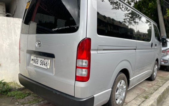 Selling Brightsilver Toyota Hiace 2021 in Quezon-3