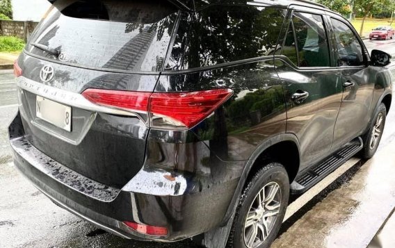 Black Toyota Fortuner 2019 for sale in Parañaque-2