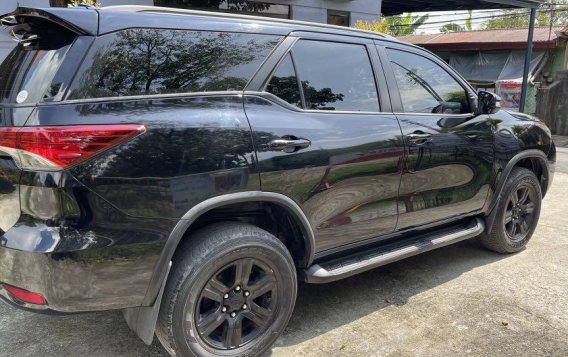 Black Toyota Fortuner 2016 for sale in Manila-3