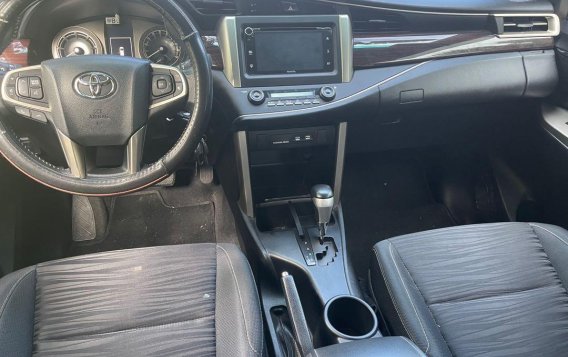 Sell Silver 2019 Toyota Innova in Quezon City-4