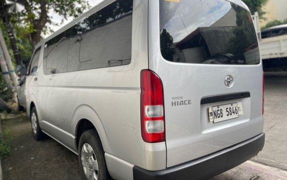 Selling Brightsilver Toyota Hiace 2021 in Quezon-2