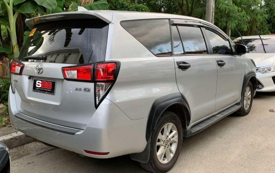 Silver Toyota Innova 2019 for sale in Quezon-2