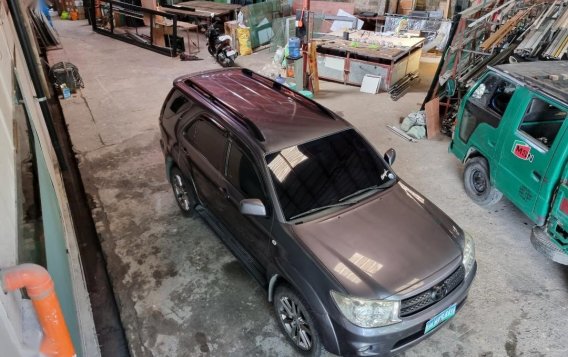 Silver Toyota Fortuner 2010 for sale in Rizal-1