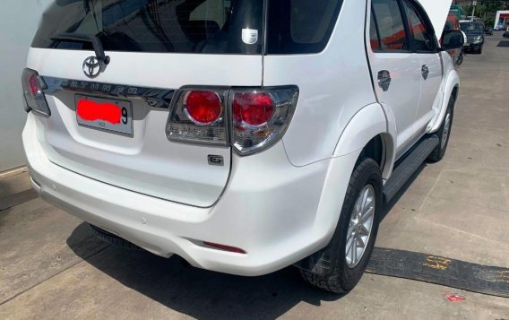 Selling White Toyota Fortuner 2014 in Imus-3