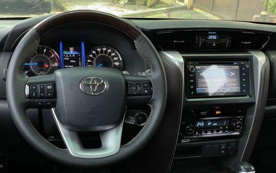 Pearl White Toyota Fortuner 2016 for sale in San Mateo-8