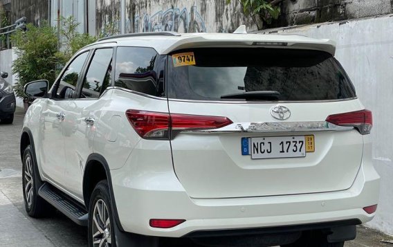 Pearl White Toyota Fortuner 2016 for sale in San Mateo-5