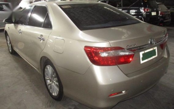 Silver Toyota Camry 2015 for sale in Makati-3