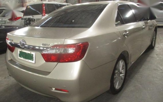 Silver Toyota Camry 2015 for sale in Makati-2