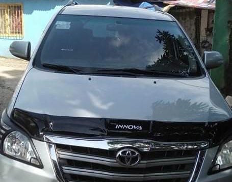 Silver Toyota Innova 2016 for sale in Automatic-5