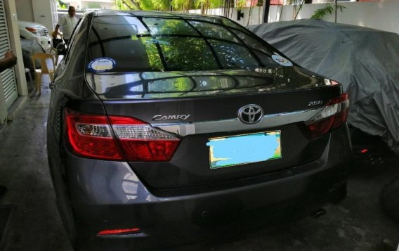 Grey Toyota Camry 2014 for sale in Manual-3