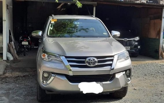 Sell Silver 2017 Toyota Fortuner in Mandaluyong-2